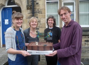 Hannah Langdana (Chair of Fairtrade Yorkshire), Linda McAvan MEP, Karen Palframan and Richard Lane with the 20th birthday cake