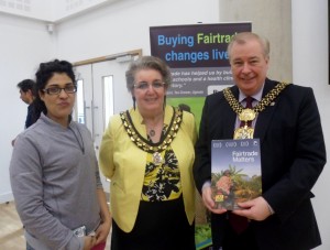 President of the Students' Union, Fatima Sohail, with the Lady Mayoress and Lord Mayor.